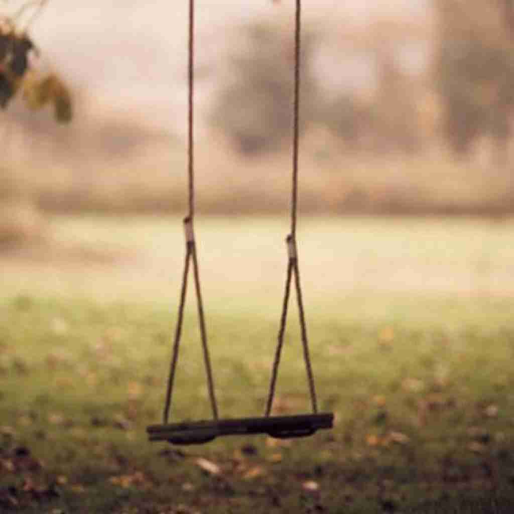 بیبی تتو زده روی سینش دیدمش وقتی که تاپشو میکند