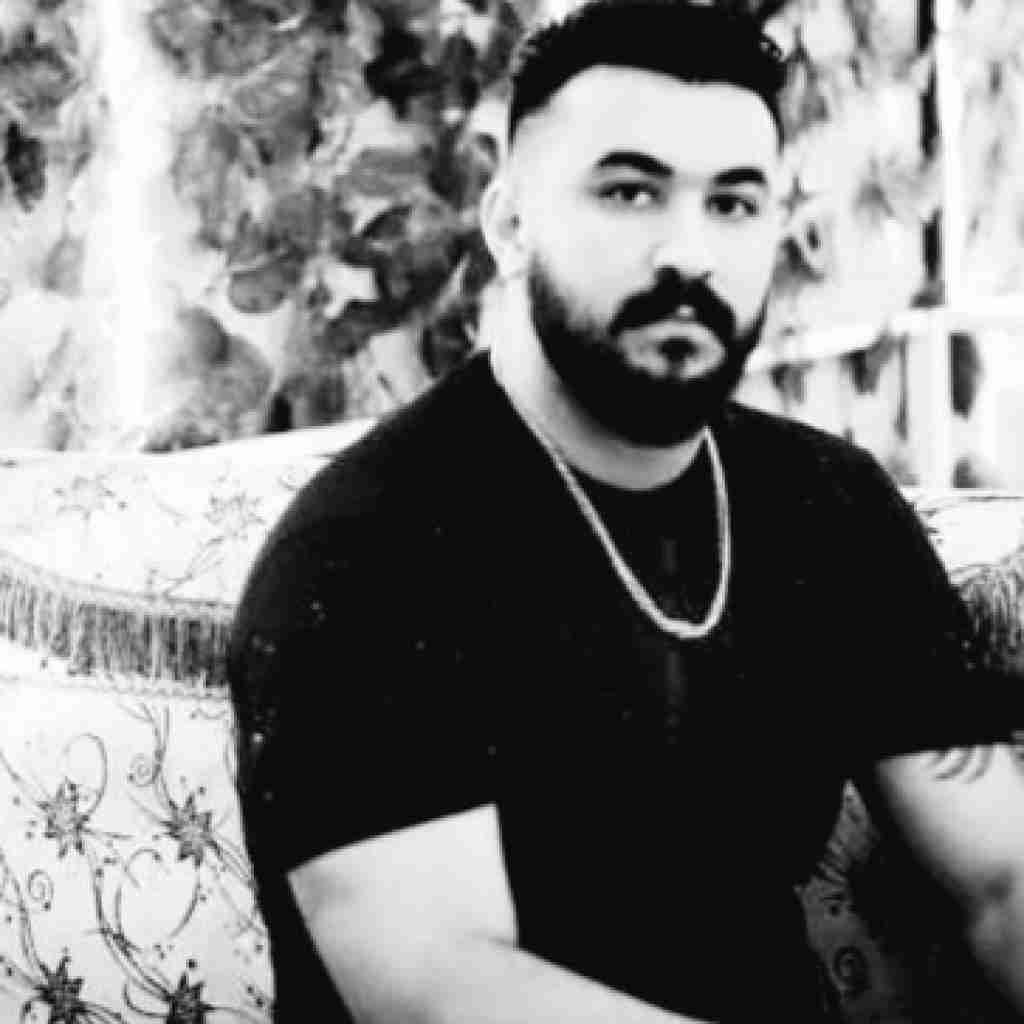 رضا کرمی تارا یکی احوالد و مه پرسی و پی وتیم که بد روزگاری