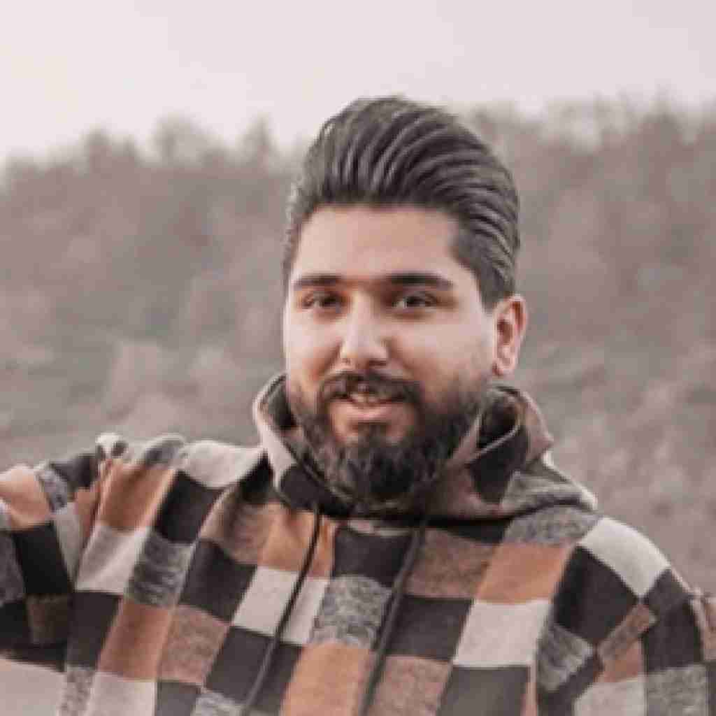 مجید احمدی بمیره اونی که مه جامه عسل بیته