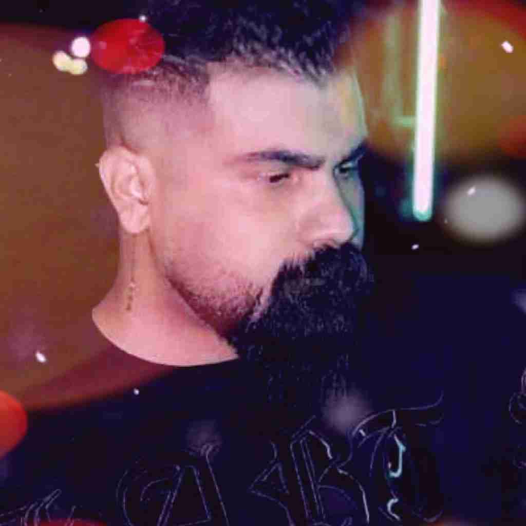 فرهاد جهانگیری دلم از ای دنیا پره عین خشابه تو دسم