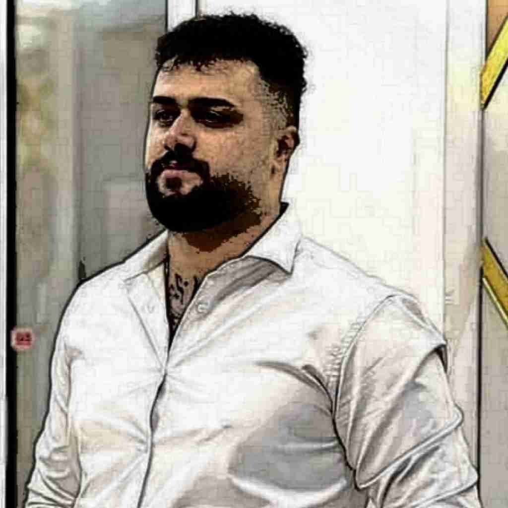 بهنام حسن زاده مازرونی