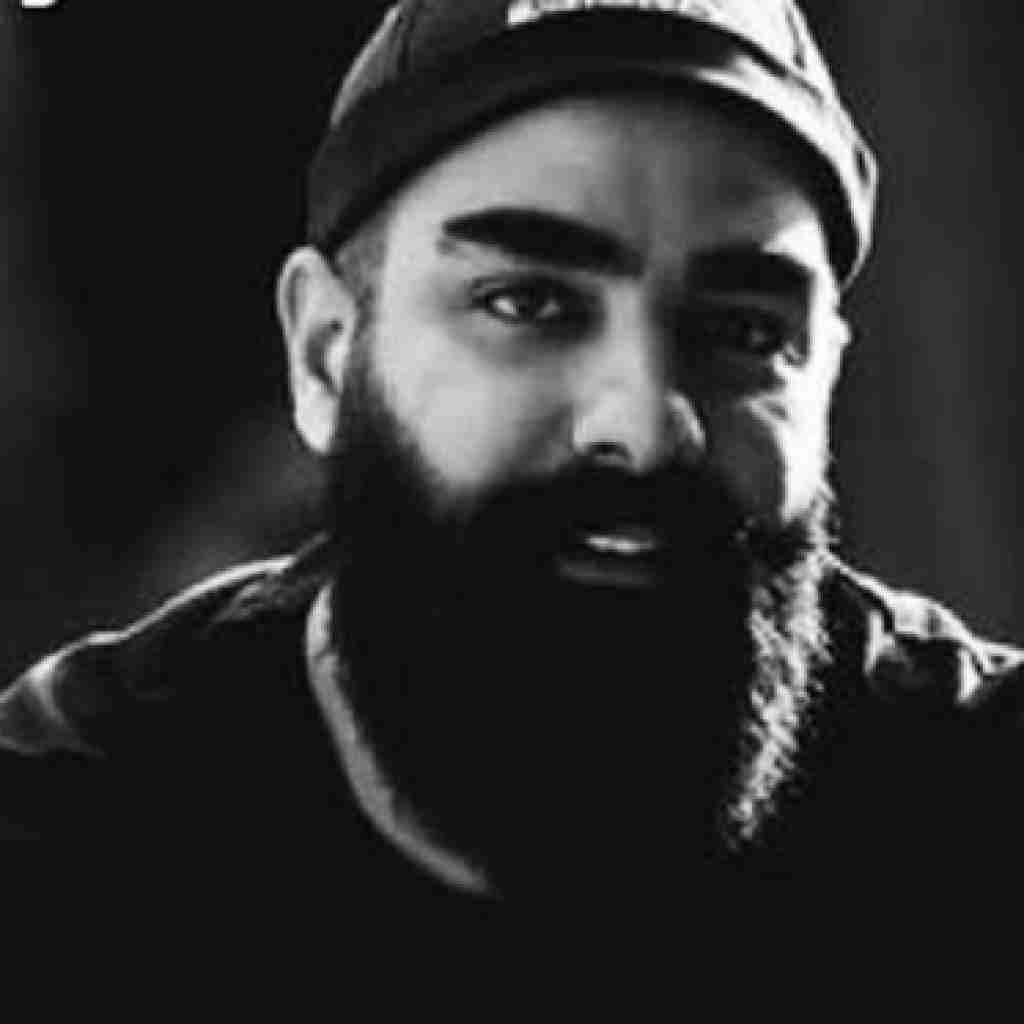 علی میر زندگی پشیمونم سرگردون و حیرونم