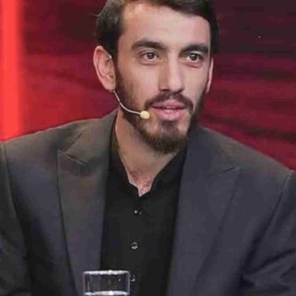 مهدی رسولی حسینیم افتخارمه حسینیم اعتبارمه