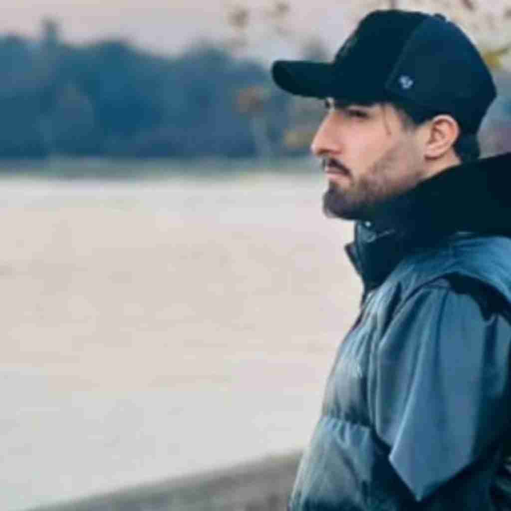 امیر لیام درده دل دارم بعد تو از ته دل نمیخنم