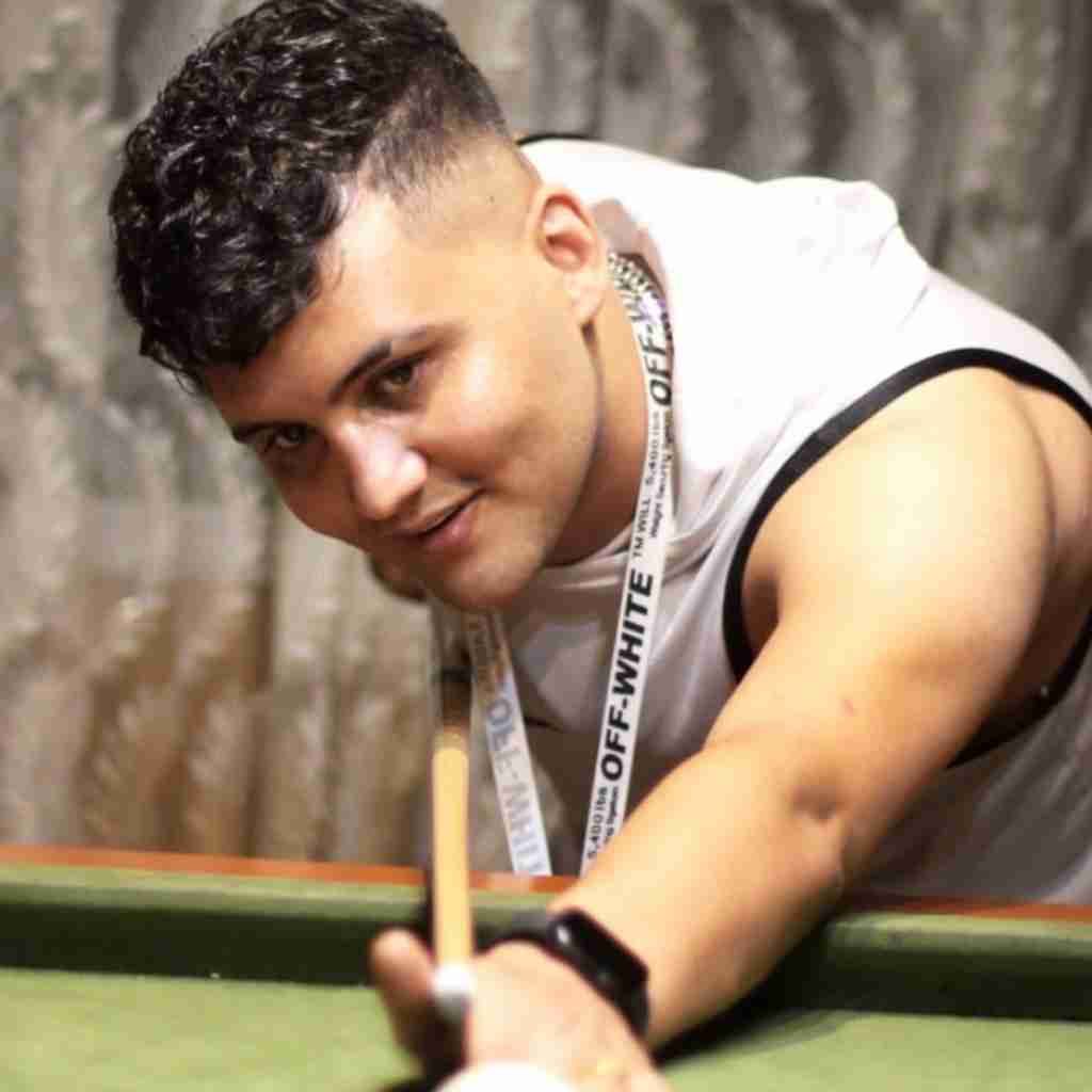 محمد محمدی بگو دروغه مگه کوری نمیبینی سفید شده شقیقم