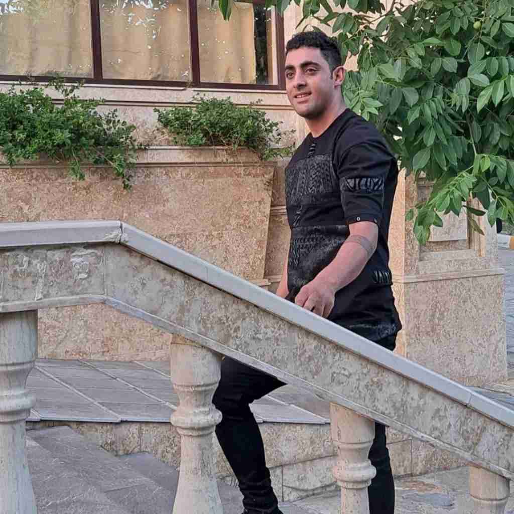 علی عزیزپور خاک لرستان