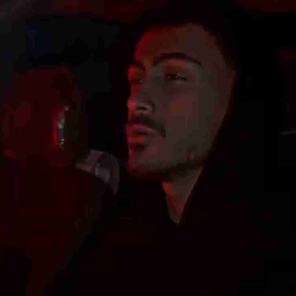 آریاشو هنوزم خدامی