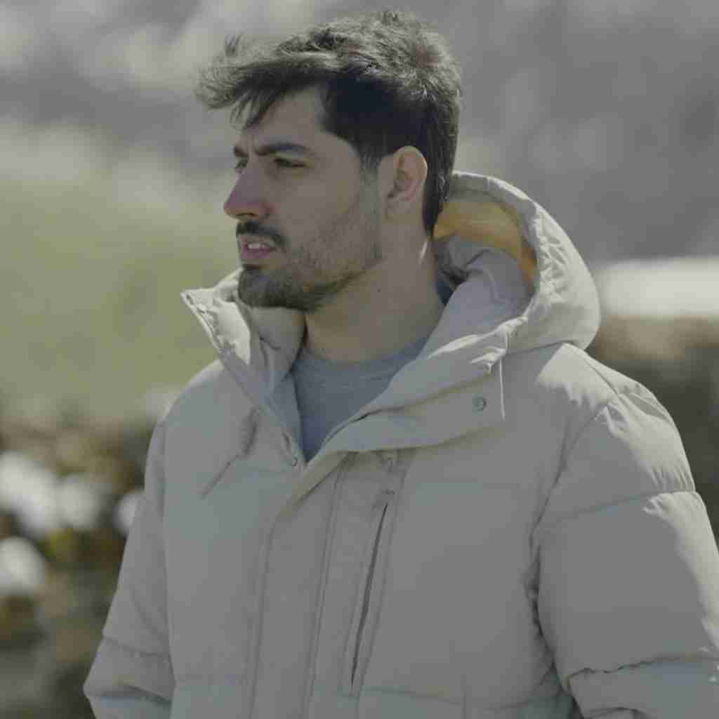 میلاد بابایی شبیه آدمی که دلت بخواد میشم