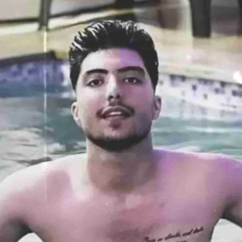 طاها کماسی با خودم حرف میزنم پیرم کرده جوانی