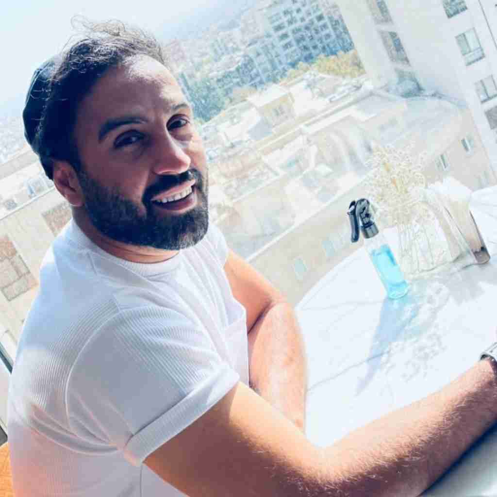 احمد سلو بگو بینم