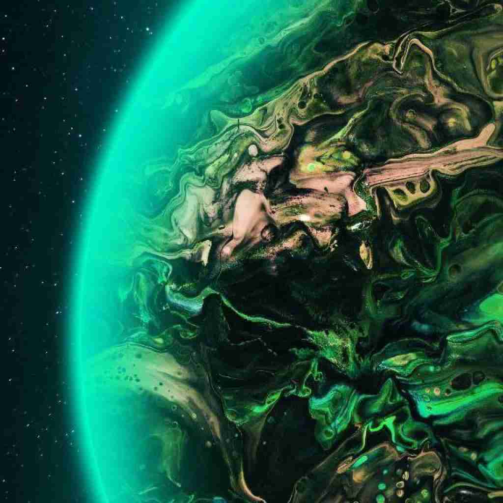 بگذرم از غم که رود آنچه بخواهم بشود با صدای دختر