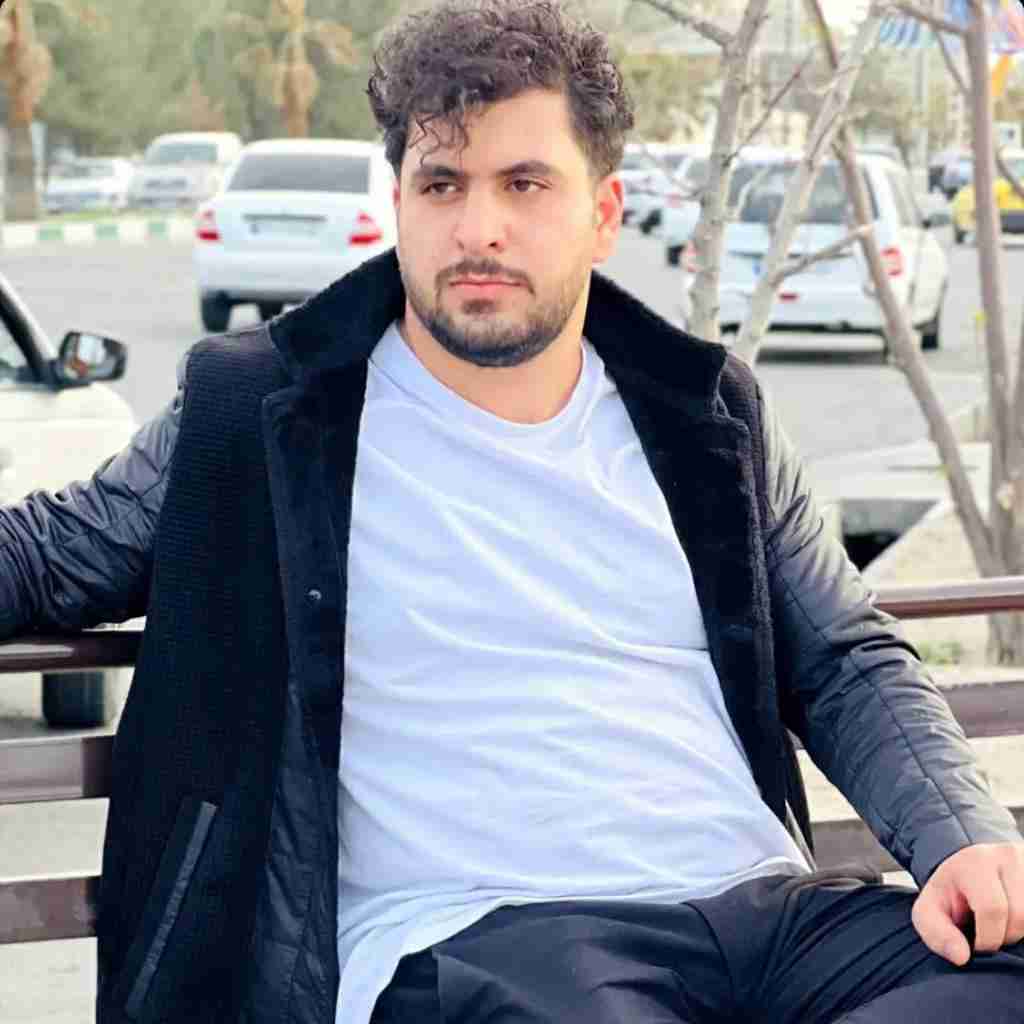 علی حق پناه صدات شیرینه مثل قندک