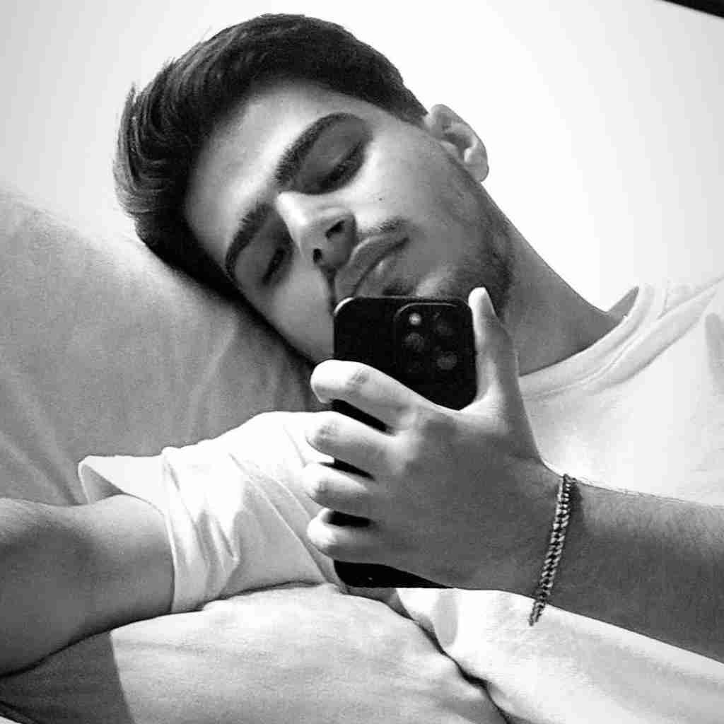 مانی به جهنم که شکست بغض من