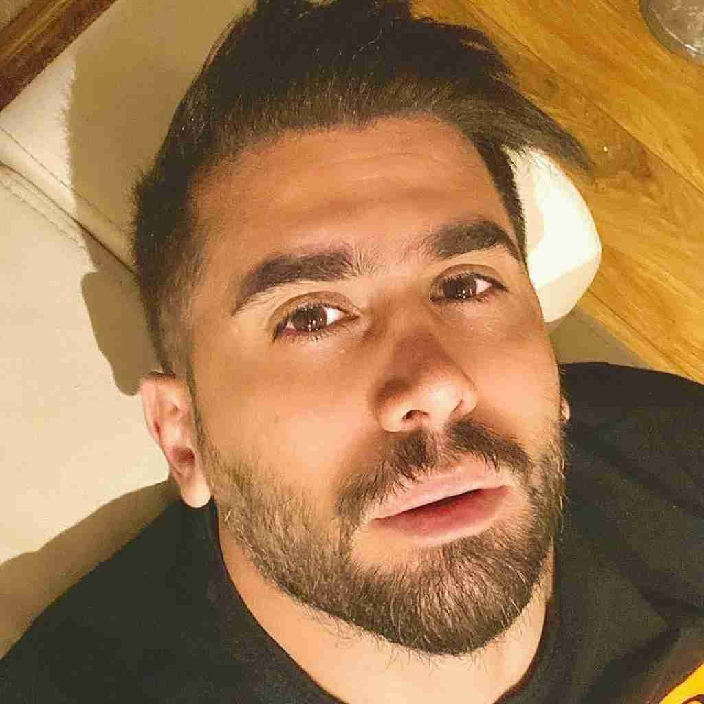 دانیال ایمانی تب عشق