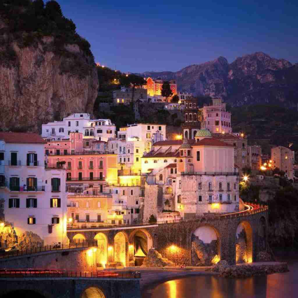 راز نگات غیر مه هیچکسی ناخونت