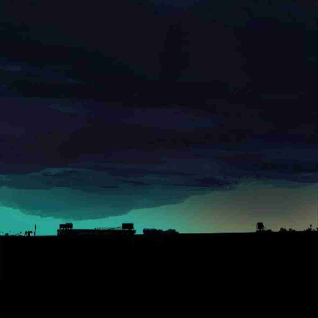 من همون هیولای بیشه ها تو شدی اما ماه آسمون