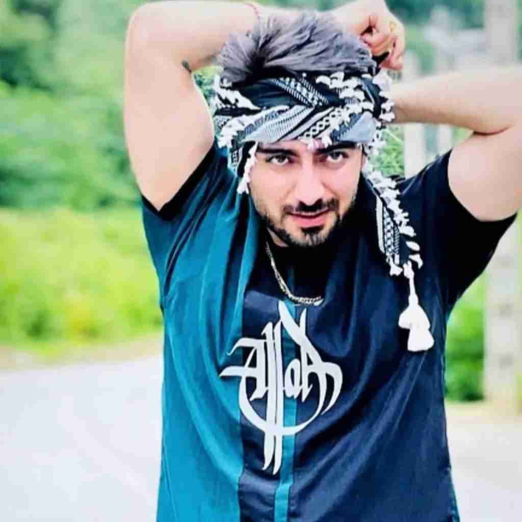 رامین تجنگی تف تو رخی که لای ماسکه