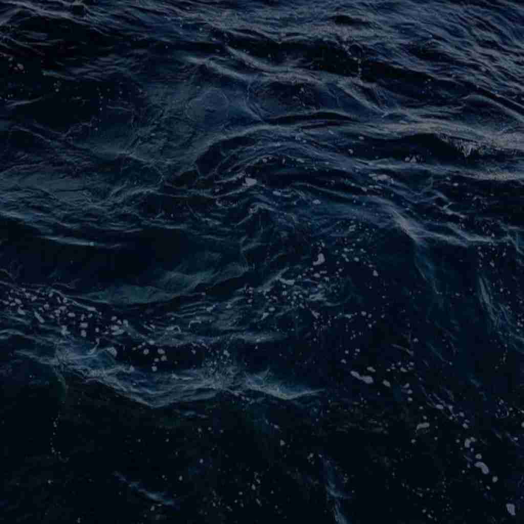 تنت میچسبید به دستام تو پارتی ها (ورژن اینستایی)