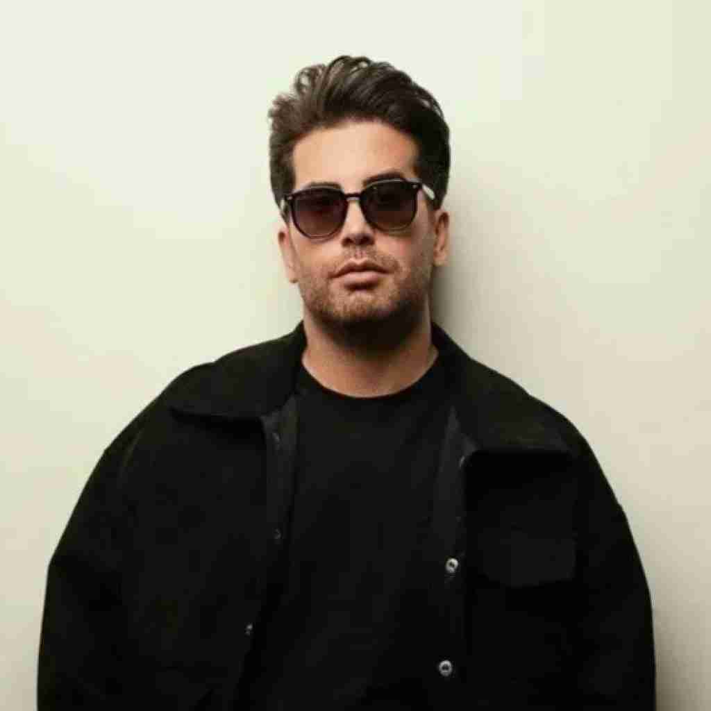 فرشاد آزادی نه تو آدم بشو نیستی به جای دلم تو بلک لیستی