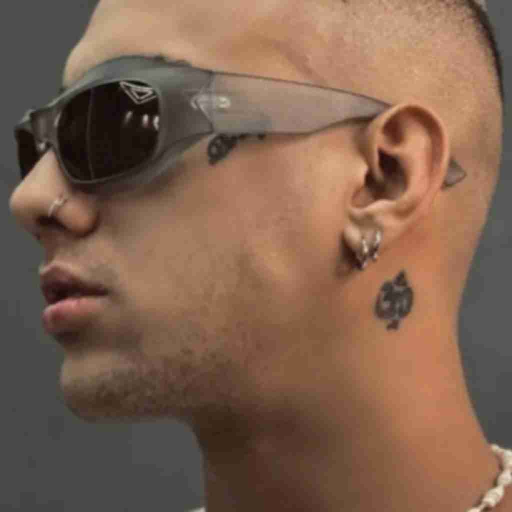 شایان یو بگو چیشد مگه تو سرد شدی باهام