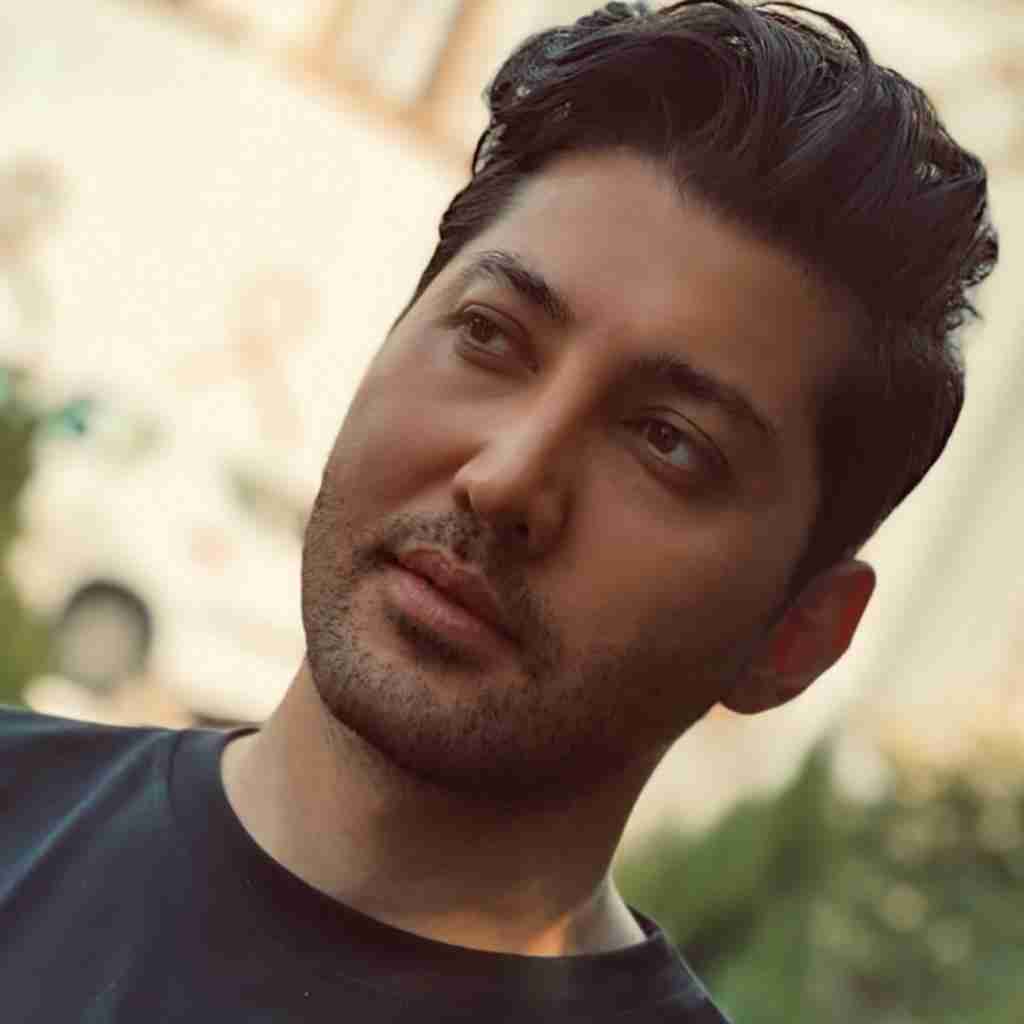 علی عباسی بذار که آرزومو من ببینم عشقم یه امشبو