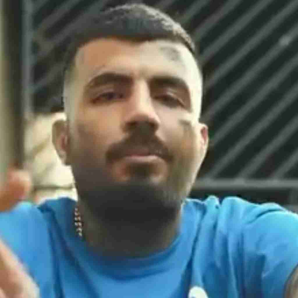 مهدیار اگه ملکه ی من بود شاید منم شاه میشدم