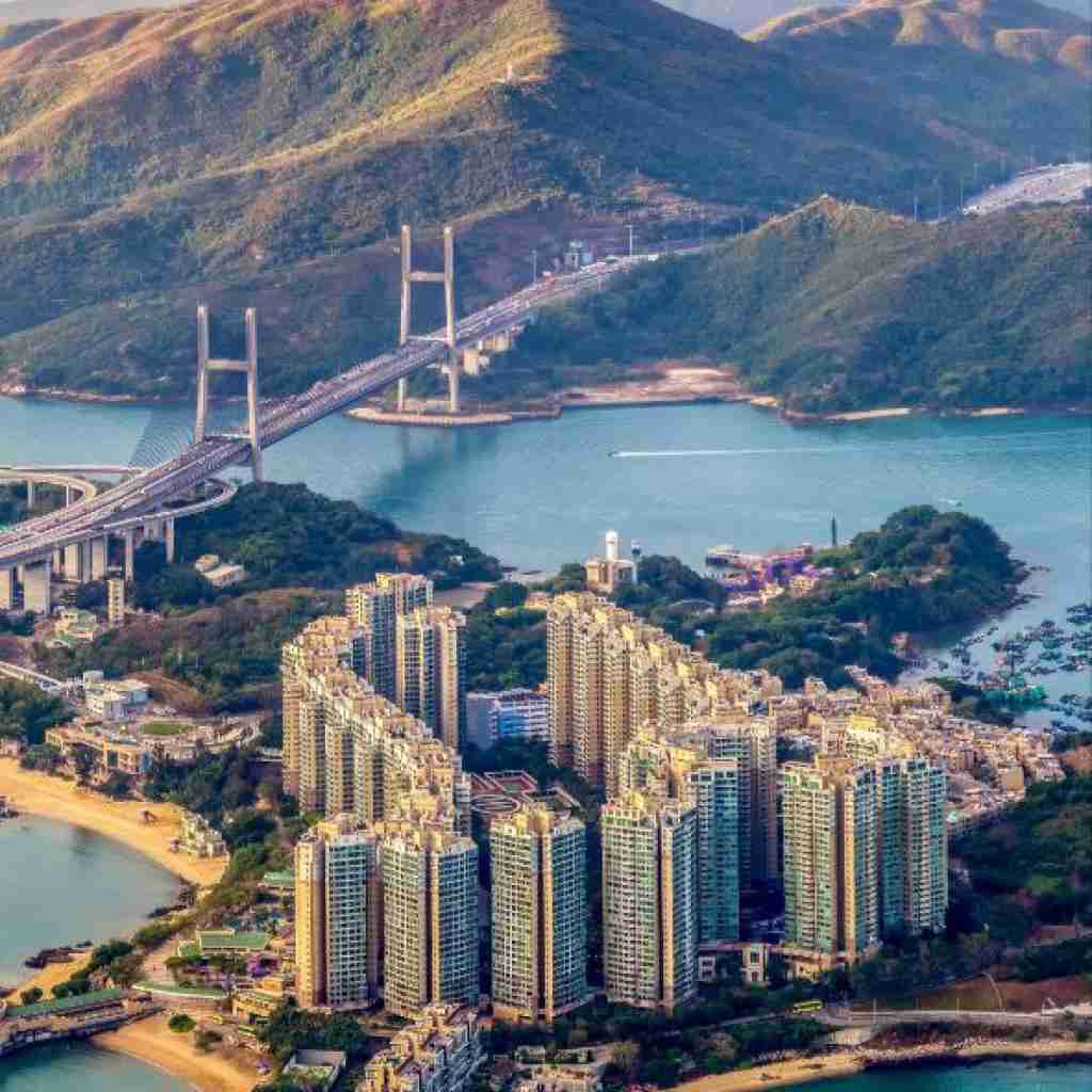 ببخش خیلی اذیتت کردم پاشو با صدای دختر