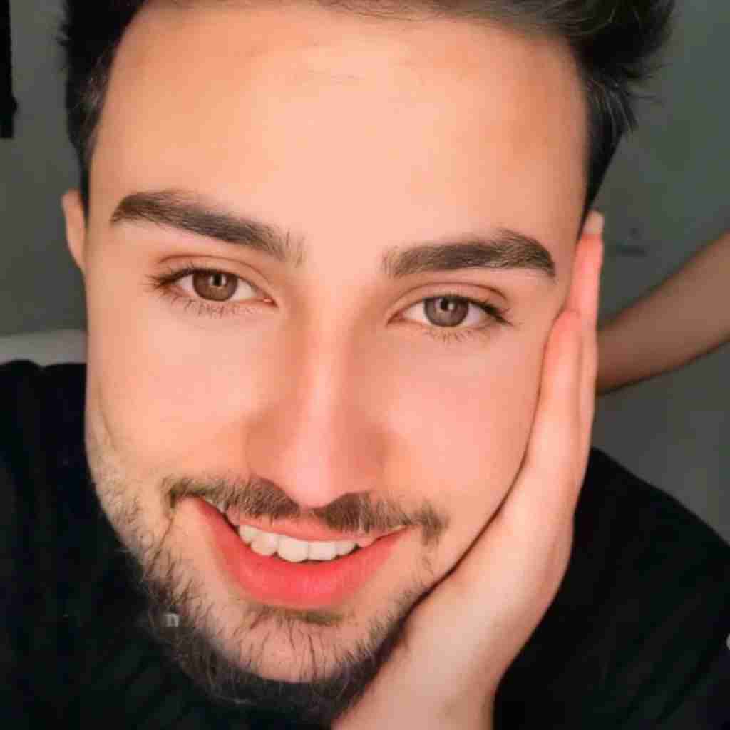 سالار صفرزاده عکس