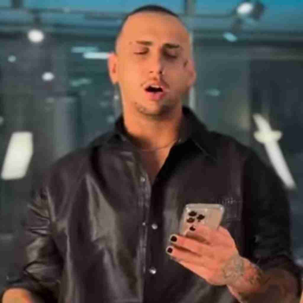 شایان یو نمیخوام برگردی