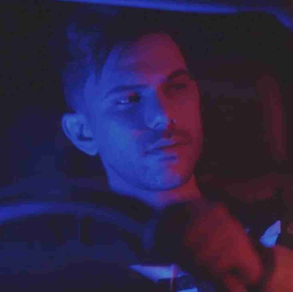 پیام عباسی روز غمم نبودی رو جنازمم نیا