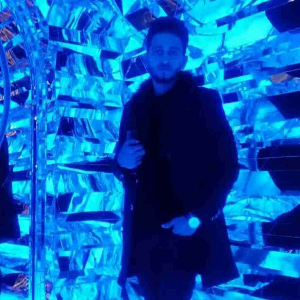 سامان رنجبر استوریته دیدم بلند شده موهات