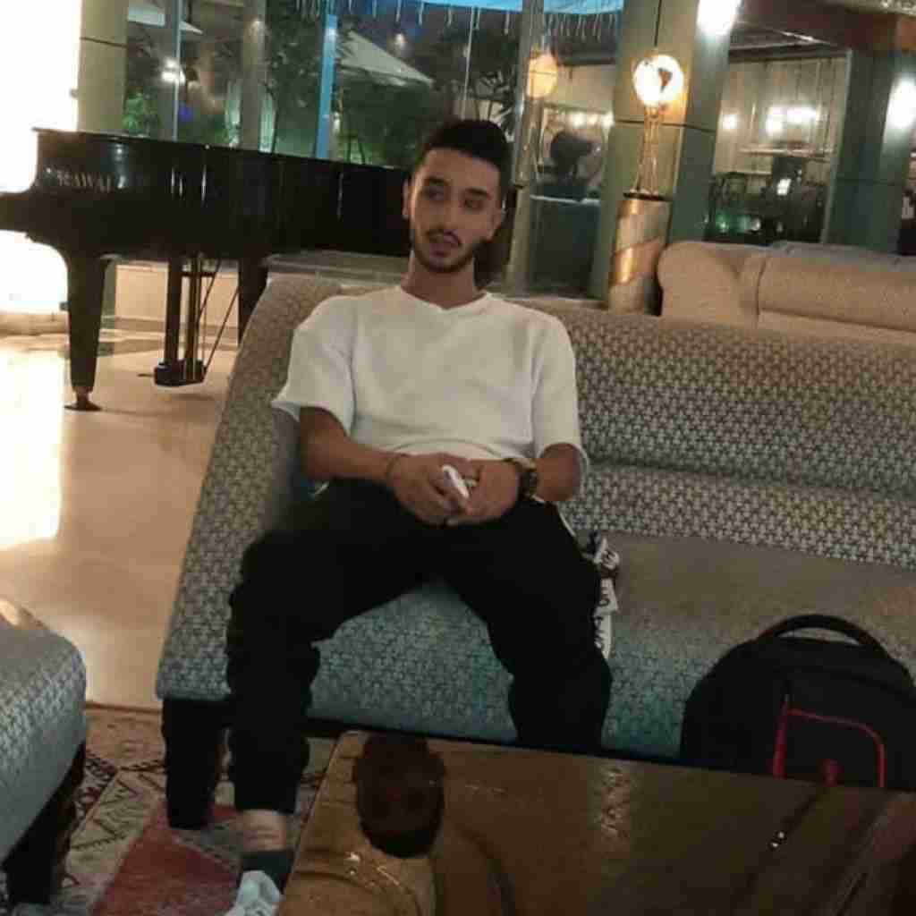 مستر کیارش باشه ولی