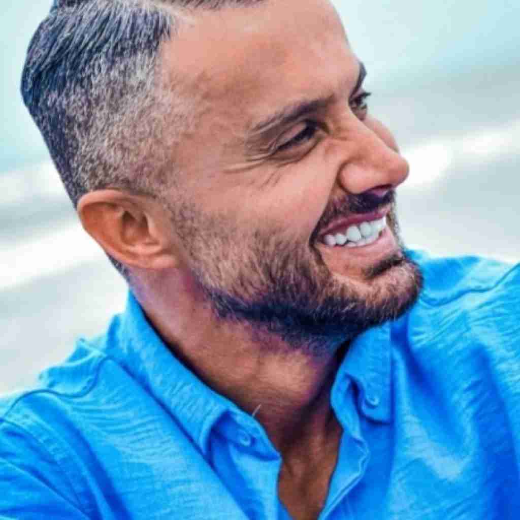 ابی عالی دل من بند توعه