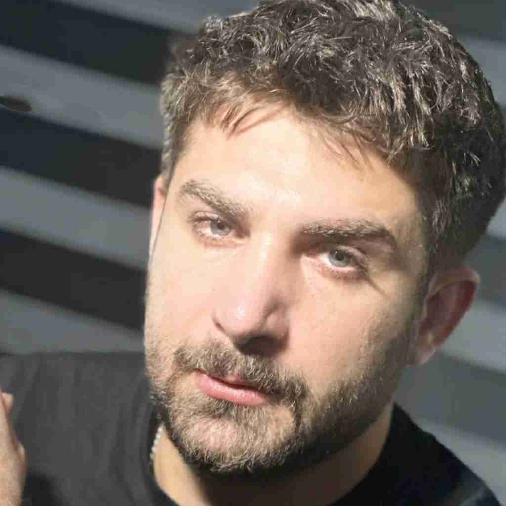 سامان اسماعیلی گفتم بیا بسازیم از نو پلای شکسته رو