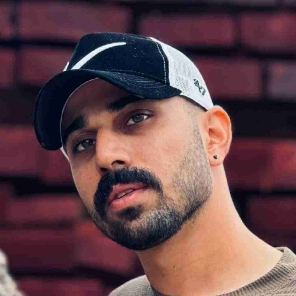 مصفا چو روزی مرا عمر پایان رسد زمانی