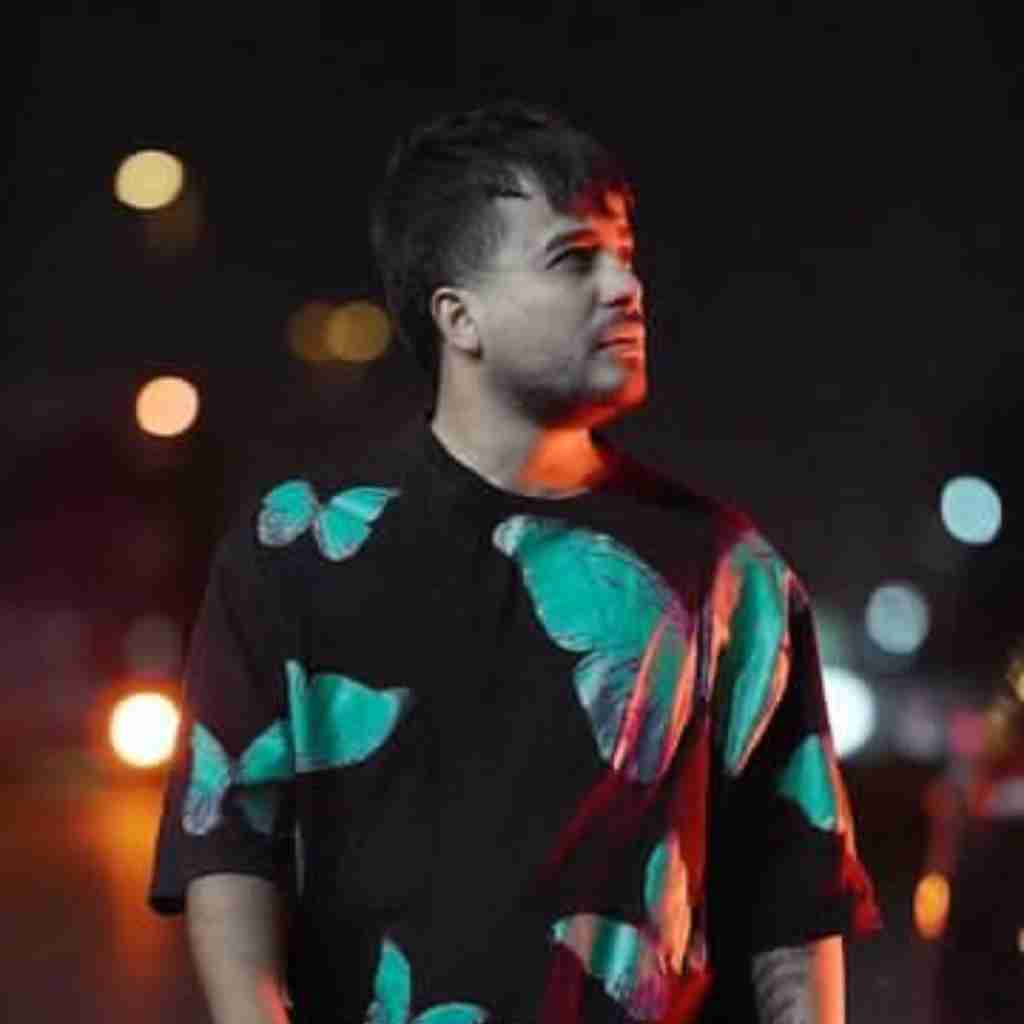 میلاد راستاد میزنه بارون رو شیشه کنسلی واسه همیشه