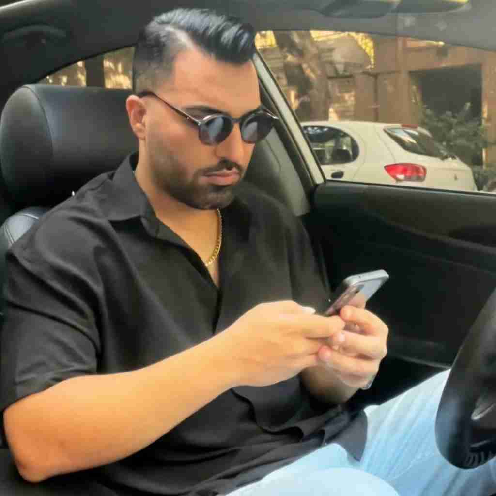 بسطام ماه من