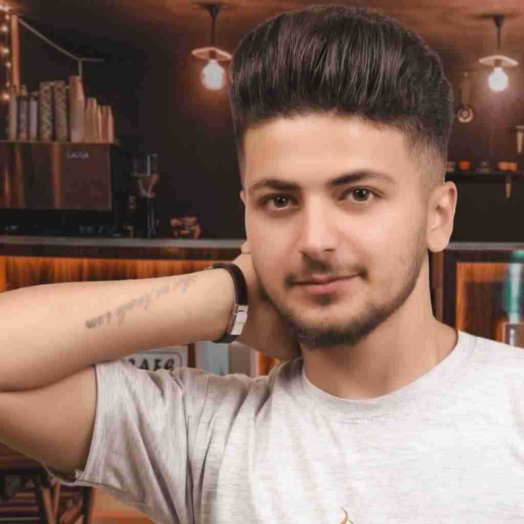 پارسا تقواپور هنوز این غم ز دل بیرون نرفته