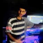 دانلود آهنگ درونم پر درده رو لبم ولی خنده از رضا رادین