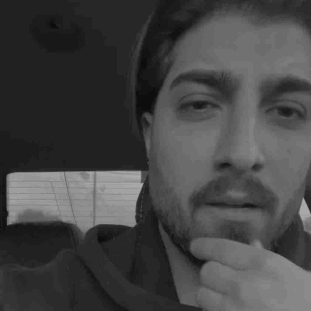 امیر لیام گفتم نرو ولی تو رفتی همه دوراته زدی