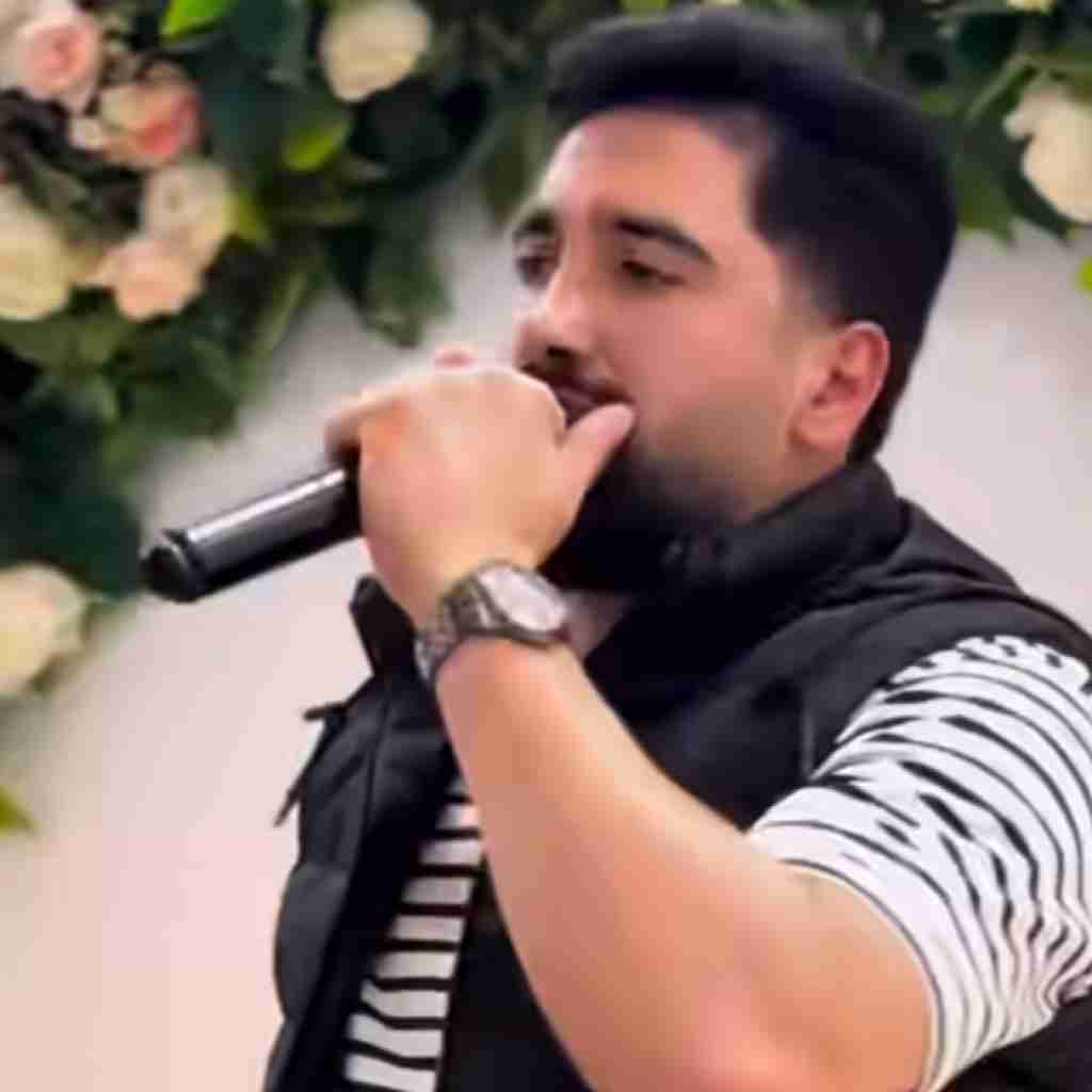 جواد عباسی بکش کنار