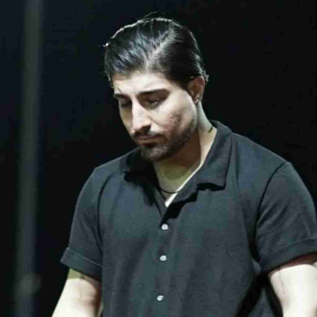 امیر لیام درد بگیری که دردامه ندیدی