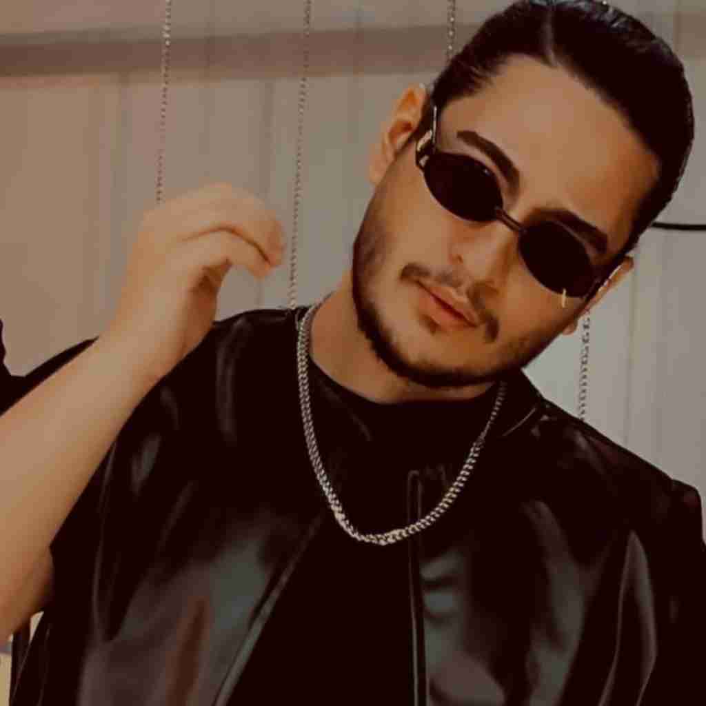 نیواد گیج و ویجم این روزا کجارو دنبالت بگردم