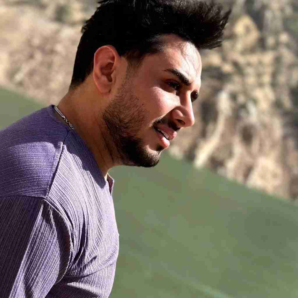 سینا پرهیز و سبحان رستمی سابقه