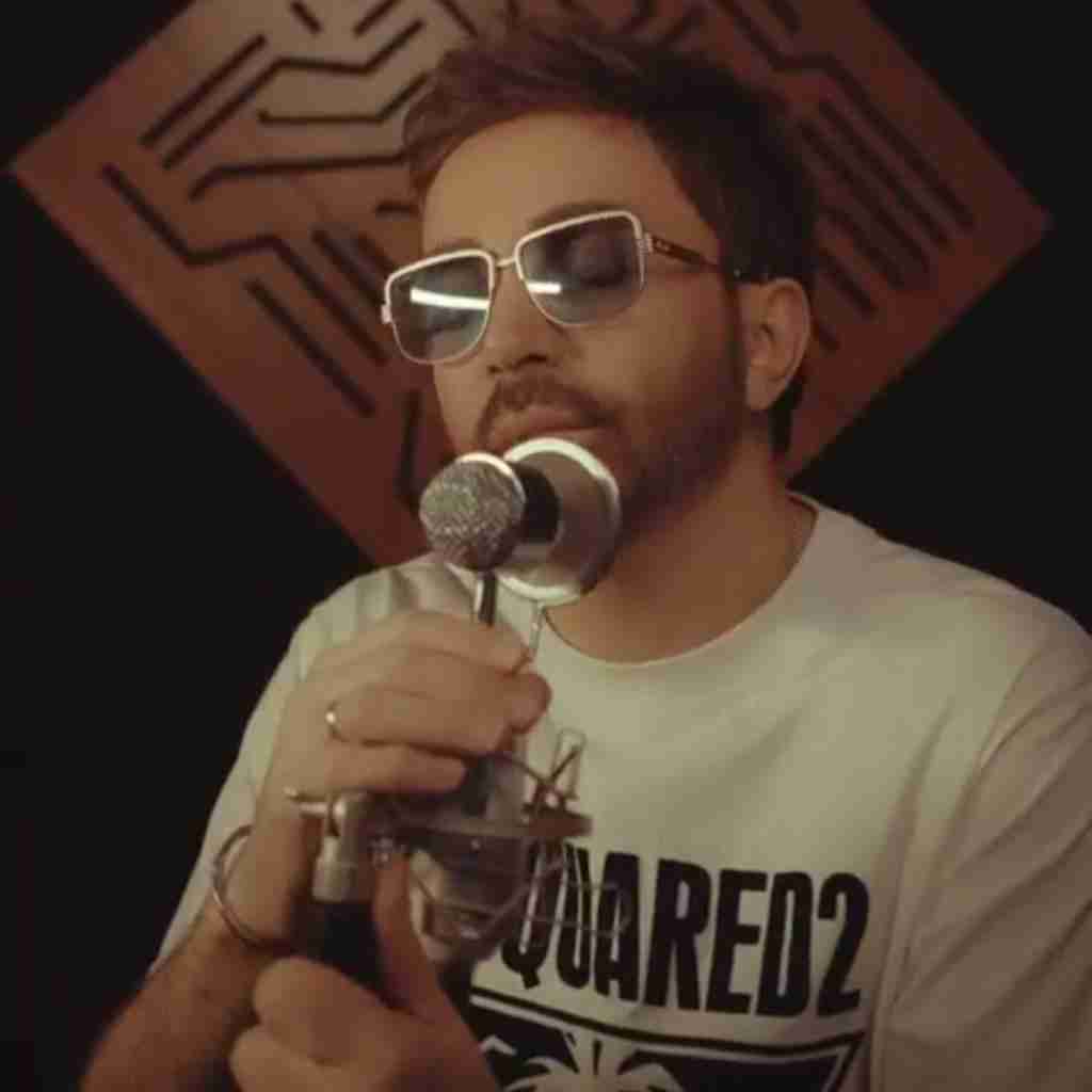 دانلود آهنگ شب بارونی از علی لهراسبی