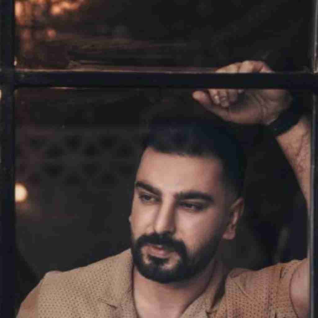 مهیار توسلی کی مث ما بود