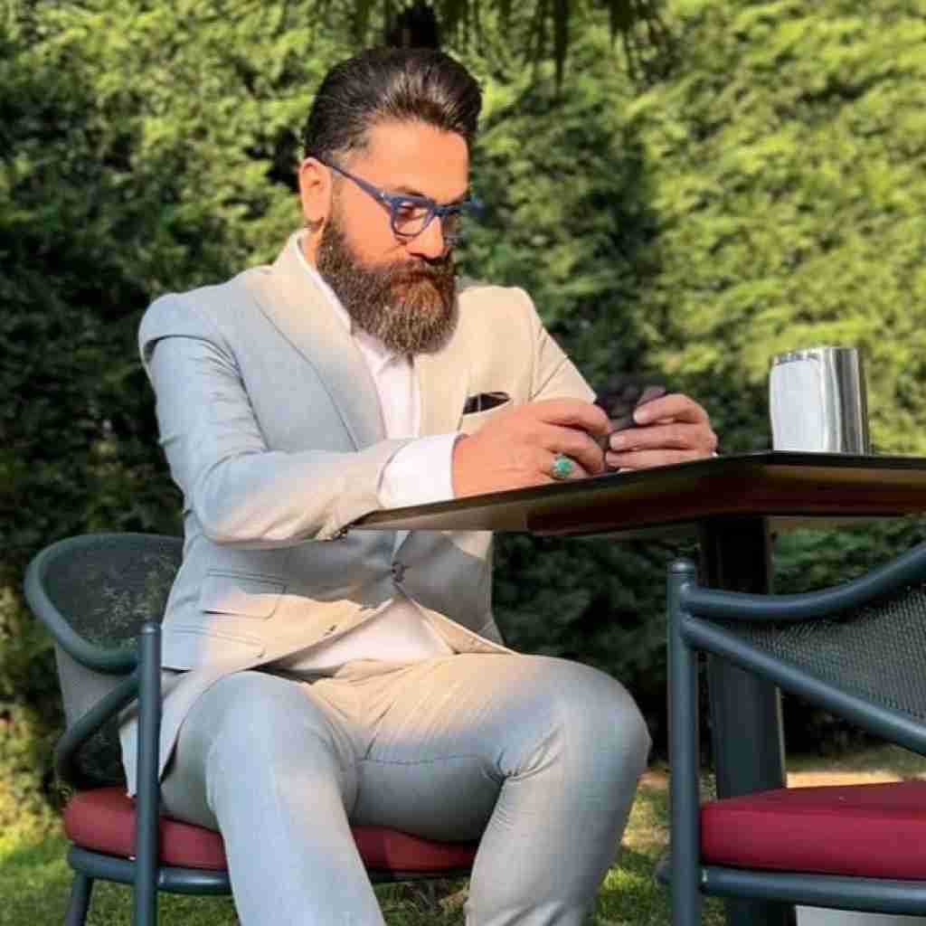 علی زندوکیلی خدا