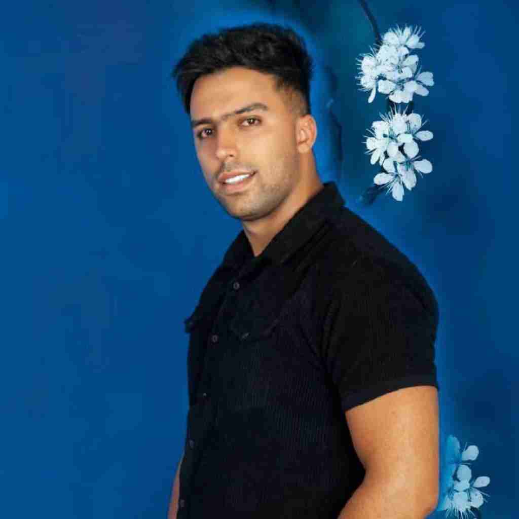 پوریا محمدی عزادار کسیم که نمرده