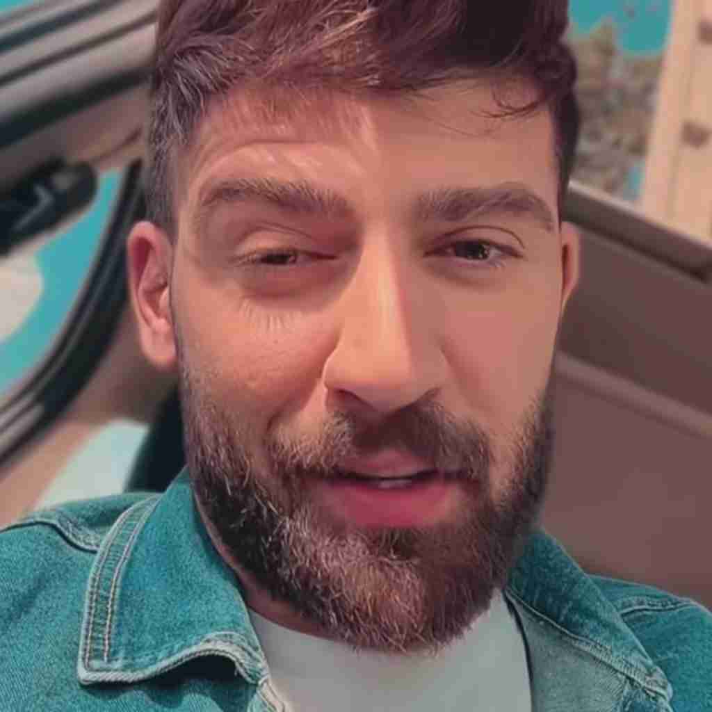 محمد محرمی تویی خدای قلبم کفرم اگه باشه میپرستمت