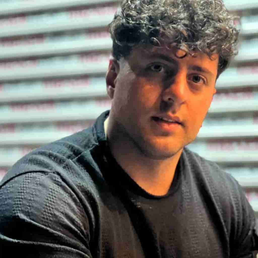 سبحان رستمی تکه دلی آب دستته بذار زمین آخرین فرصتته